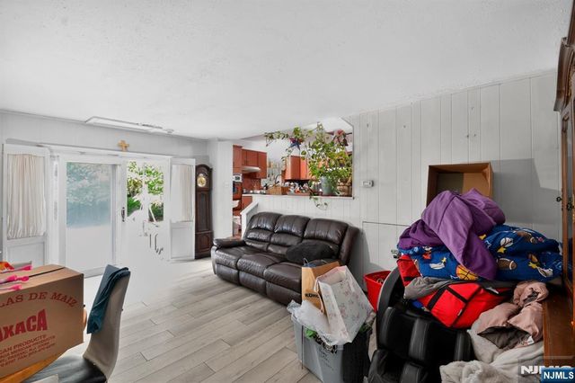 464 Tulane Court, Paramus, NJ 07652