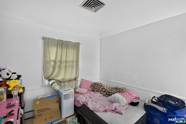 464 Tulane Court, Paramus, NJ 07652