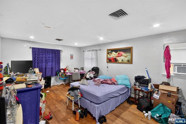 464 Tulane Court, Paramus, NJ 07652