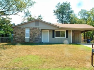 1813 34th Court, Fort Smith, AR 72904
