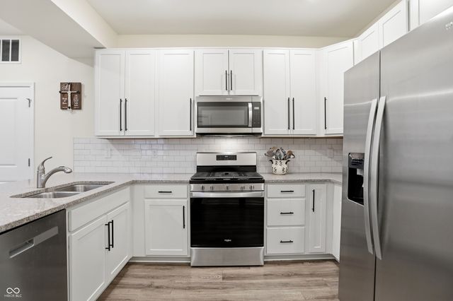 2689 Maricopa Boulevard, Whitestown, IN 46075