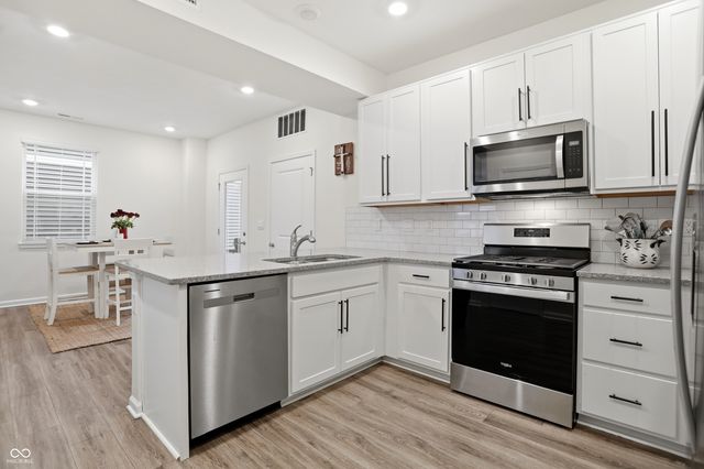 2689 Maricopa Boulevard, Whitestown, IN 46075