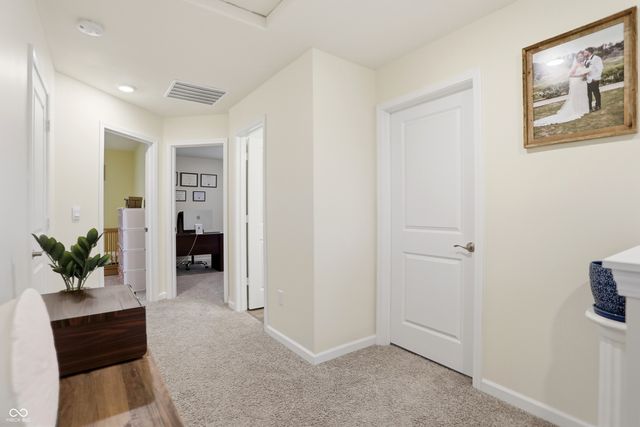 2689 Maricopa Boulevard, Whitestown, IN 46075