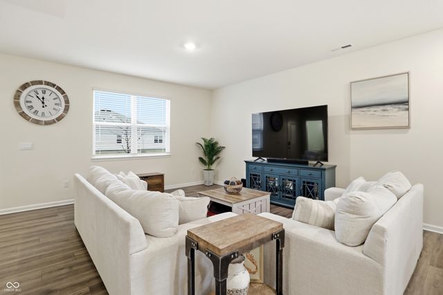 2689 Maricopa Boulevard, Whitestown, IN 46075