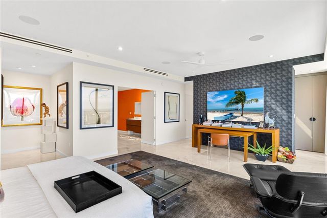 1180 N Federal Highway Ph-1606, Fort Lauderdale, FL 33304