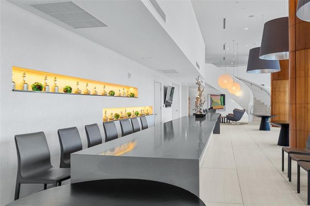 1180 N Federal Highway Ph-1606, Fort Lauderdale, FL 33304