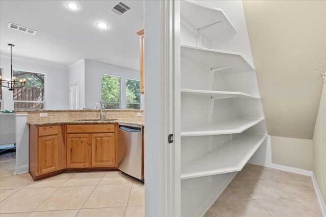 15317 Origins LN 203, Austin, TX 78734