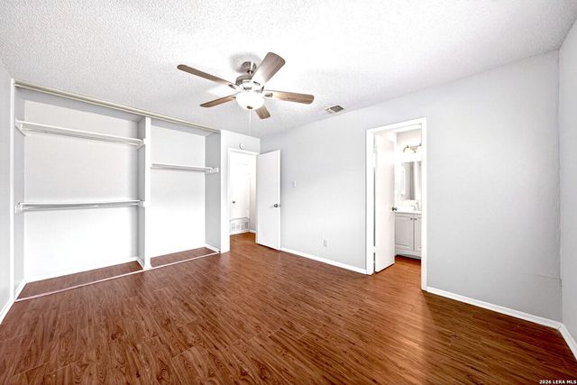 5726 TIMBER BND, San Antonio, TX 78238