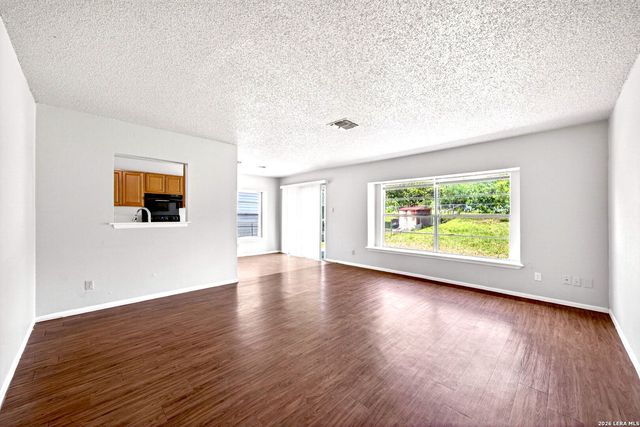 5726 TIMBER BND, San Antonio, TX 78238