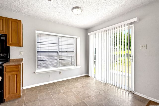 5726 TIMBER BND, San Antonio, TX 78238