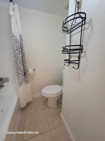 4324 NW 9th Avenue 7-2g, Deerfield Beach, FL 33064