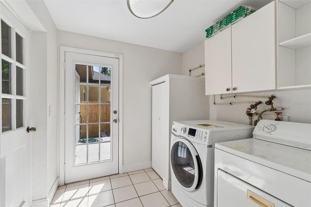 911 E PATTERSON STREET, Tampa, FL 33604