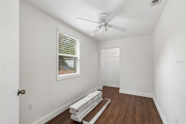 911 E PATTERSON STREET, Tampa, FL 33604