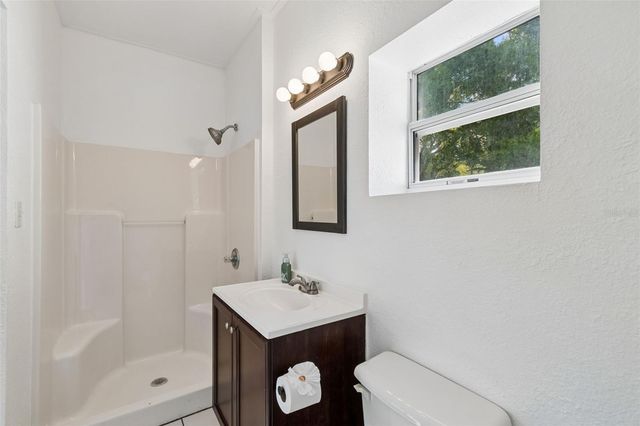 911 E PATTERSON STREET, Tampa, FL 33604