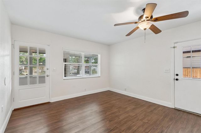 911 E PATTERSON STREET, Tampa, FL 33604