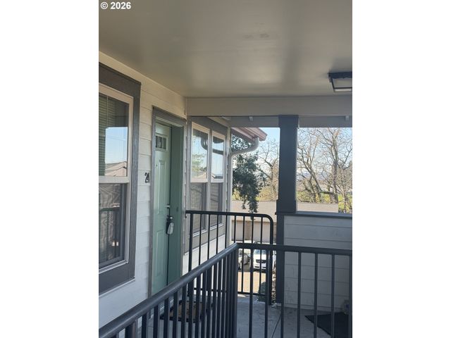 737 Ne 99TH Ave 24, Portland, OR 97220