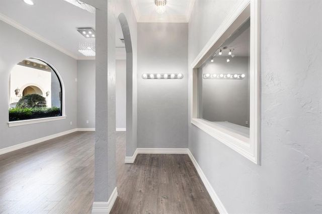 12832 Willow Centre Drive E and F, Houston, TX 77066