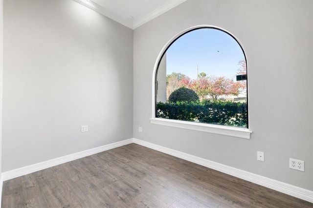 12832 Willow Centre Drive E and F, Houston, TX 77066