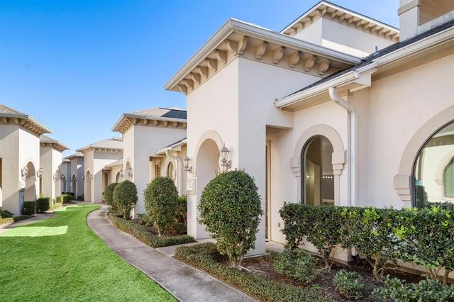 12832 Willow Centre Drive E and F, Houston, TX 77066