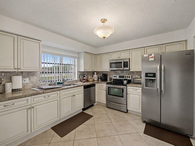 4759 Storkwood Terrace, Boynton Beach, FL 33436