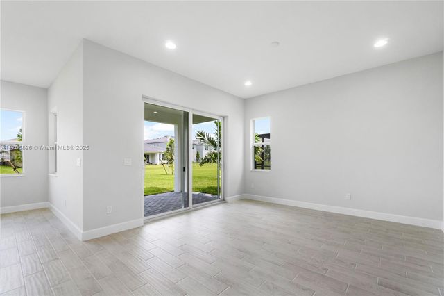 5488 Liberty Ln, Westlake, FL 33470