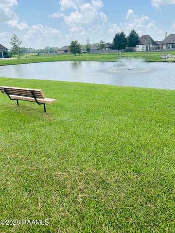 104 Meadowhollow Drive, Youngsville, LA 70592