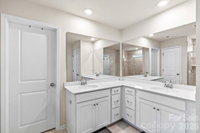 206 Abersham Drive, Mooresville, NC 28115