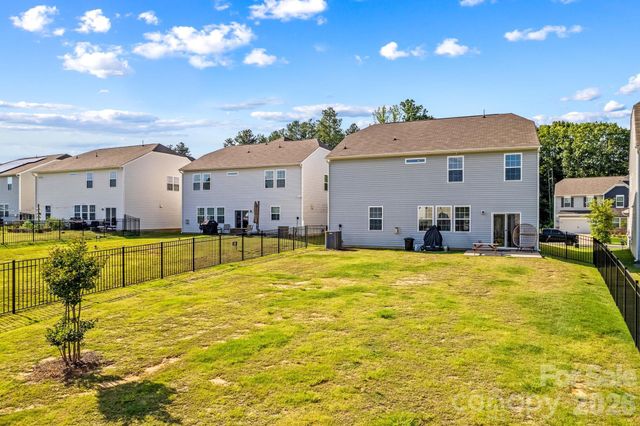 206 Abersham Drive, Mooresville, NC 28115