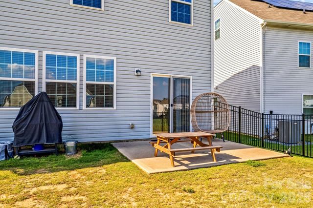 206 Abersham Drive, Mooresville, NC 28115