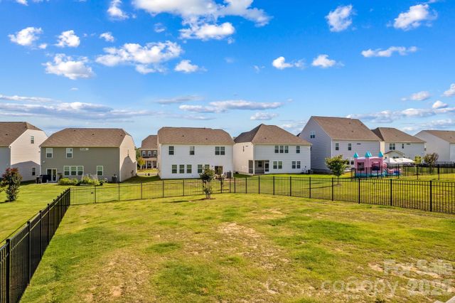 206 Abersham Drive, Mooresville, NC 28115
