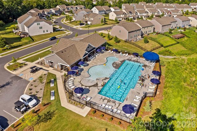 206 Abersham Drive, Mooresville, NC 28115