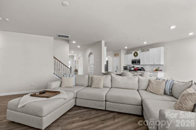 206 Abersham Drive, Mooresville, NC 28115