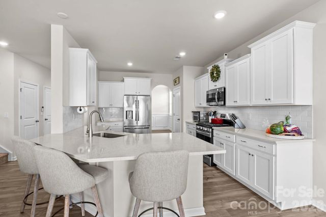 206 Abersham Drive, Mooresville, NC 28115