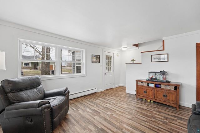1805 8th St, Superior, WI 54880