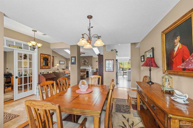 38 Faison St, Pensacola, FL 32505