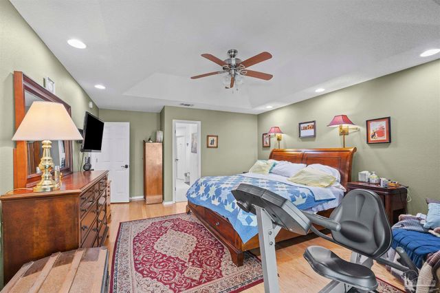 38 Faison St, Pensacola, FL 32505