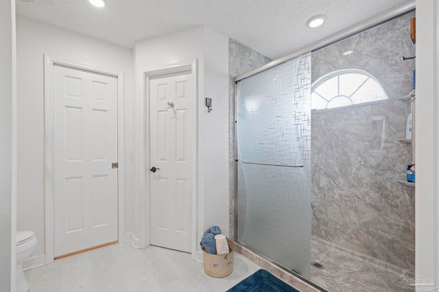 38 Faison St, Pensacola, FL 32505