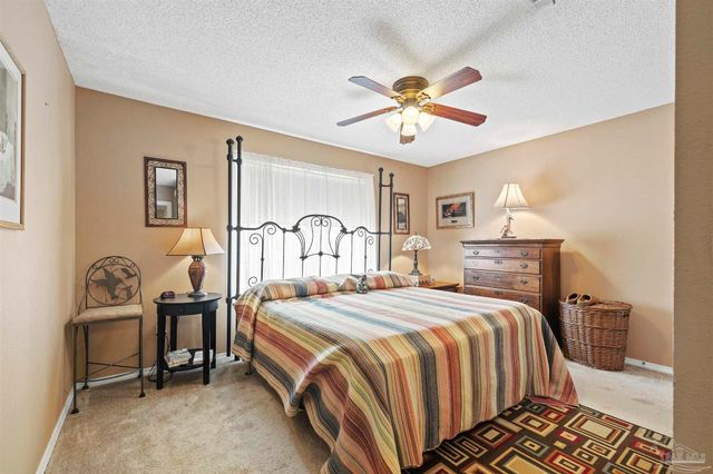 38 Faison St, Pensacola, FL 32505