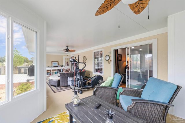 38 Faison St, Pensacola, FL 32505