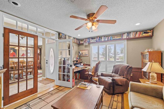 38 Faison St, Pensacola, FL 32505