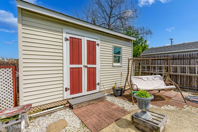 785 Pine Shore Road, Toms River, NJ 08753