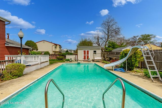 785 Pine Shore Road, Toms River, NJ 08753