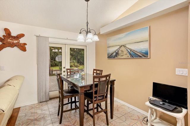 17249 HOLLY COURT, Umatilla, FL 32784