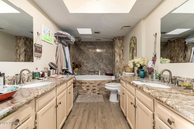 7826 E SORREL WOOD Court, Scottsdale, AZ 85258