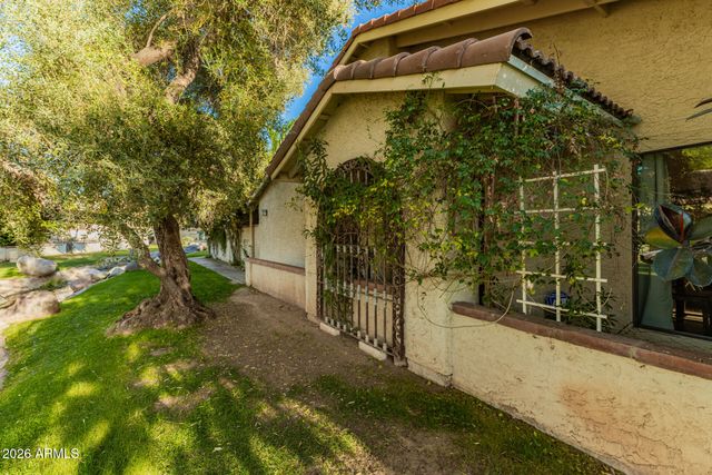 7826 E SORREL WOOD Court, Scottsdale, AZ 85258