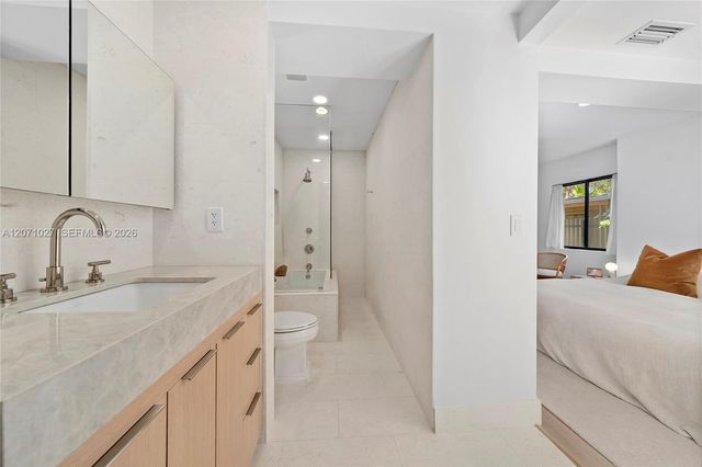 638 NE 141st Street, North Miami, FL 33161