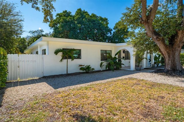 638 NE 141st Street, North Miami, FL 33161