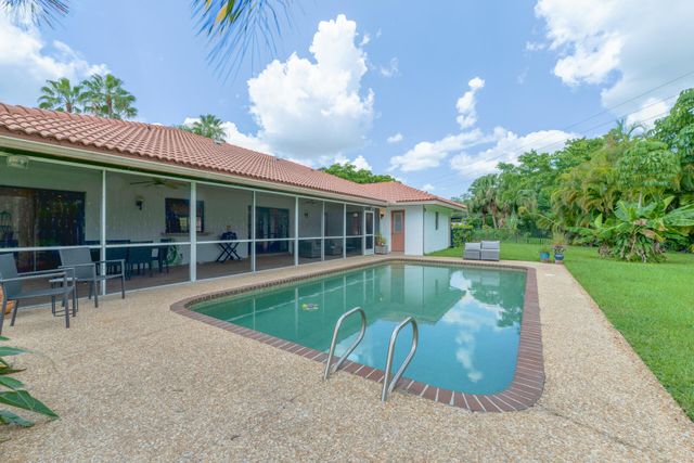 8501 NW 80 Street, Tamarac, FL 33321