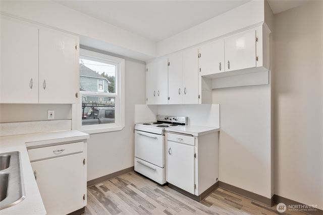 301 SW 5th Avenue, Kelso, WA 98626