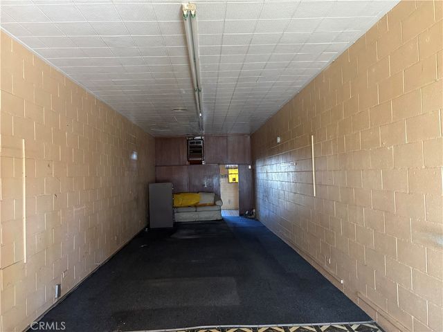 8414 Crenshaw, Inglewood, CA 90305